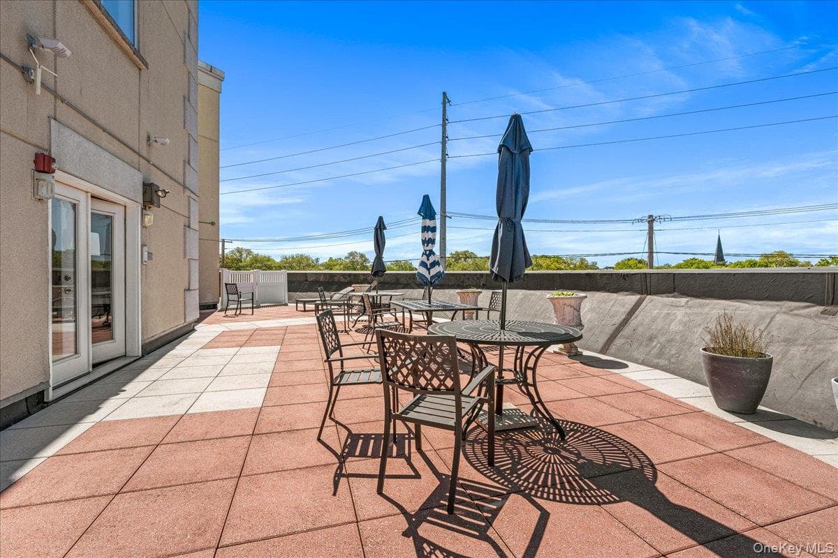 130 Post Avenue Unit: 324 thumbnail 15