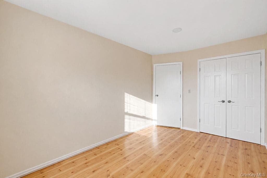 150-07 95th Street Unit: 3 thumbnail 9