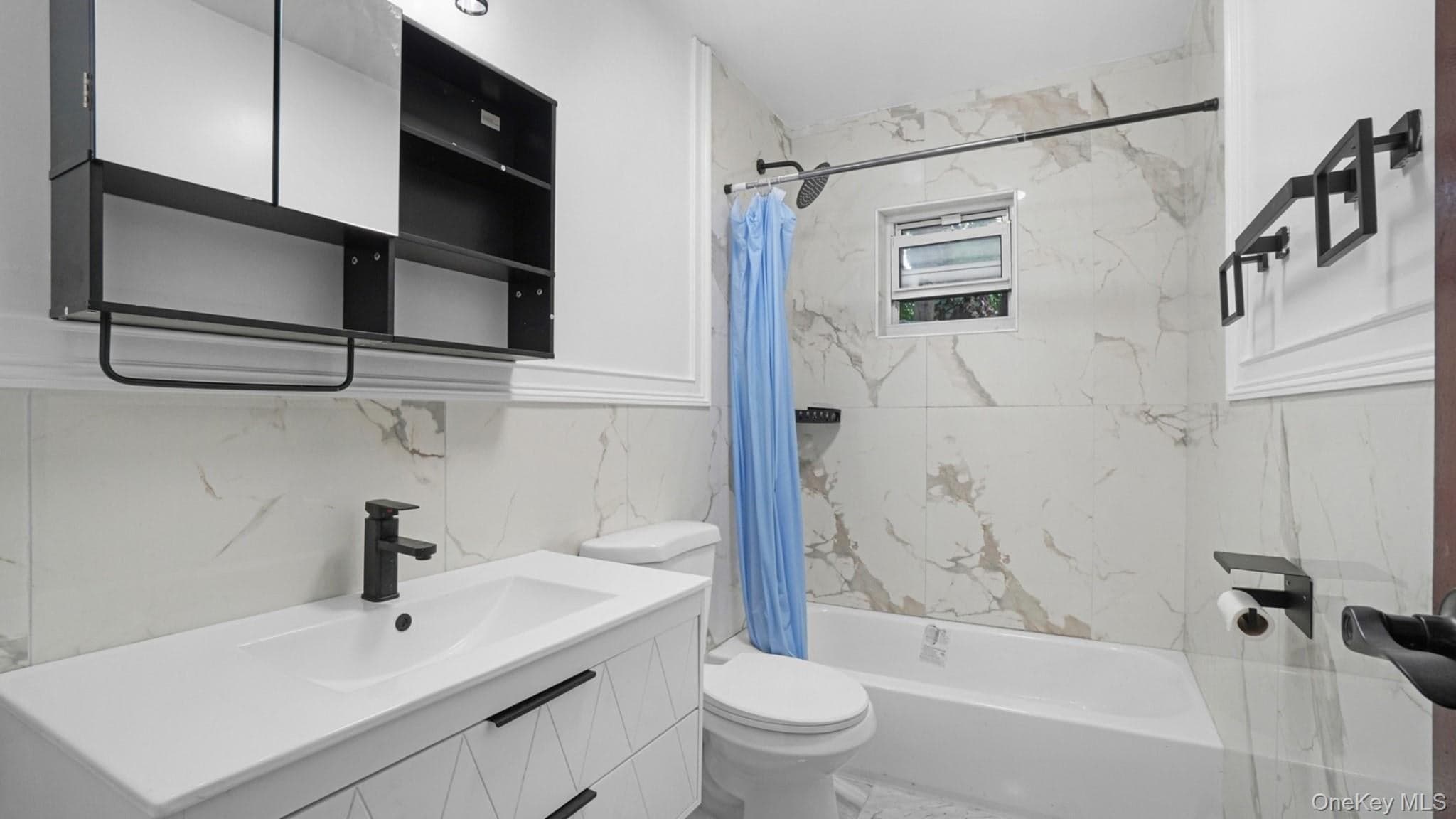 806 E 227th Street thumbnail 22