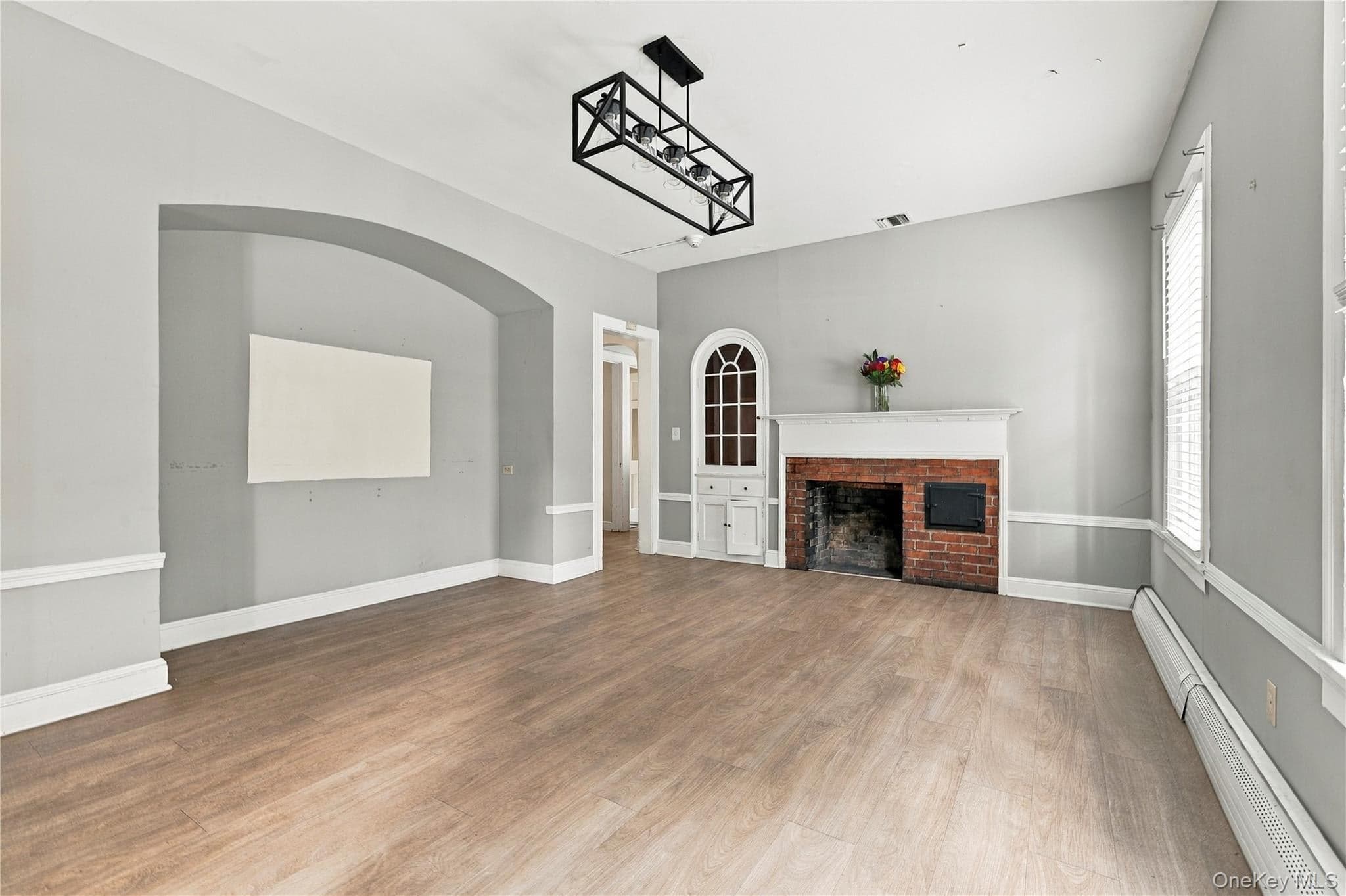 600 Bedford Road thumbnail 11