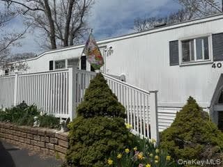 1964 River Road Unit: 40 thumbnail 2