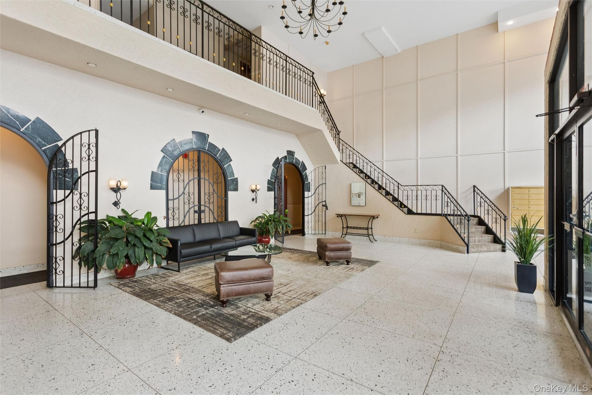 370 W Broadway Unit: 2A thumbnail 4