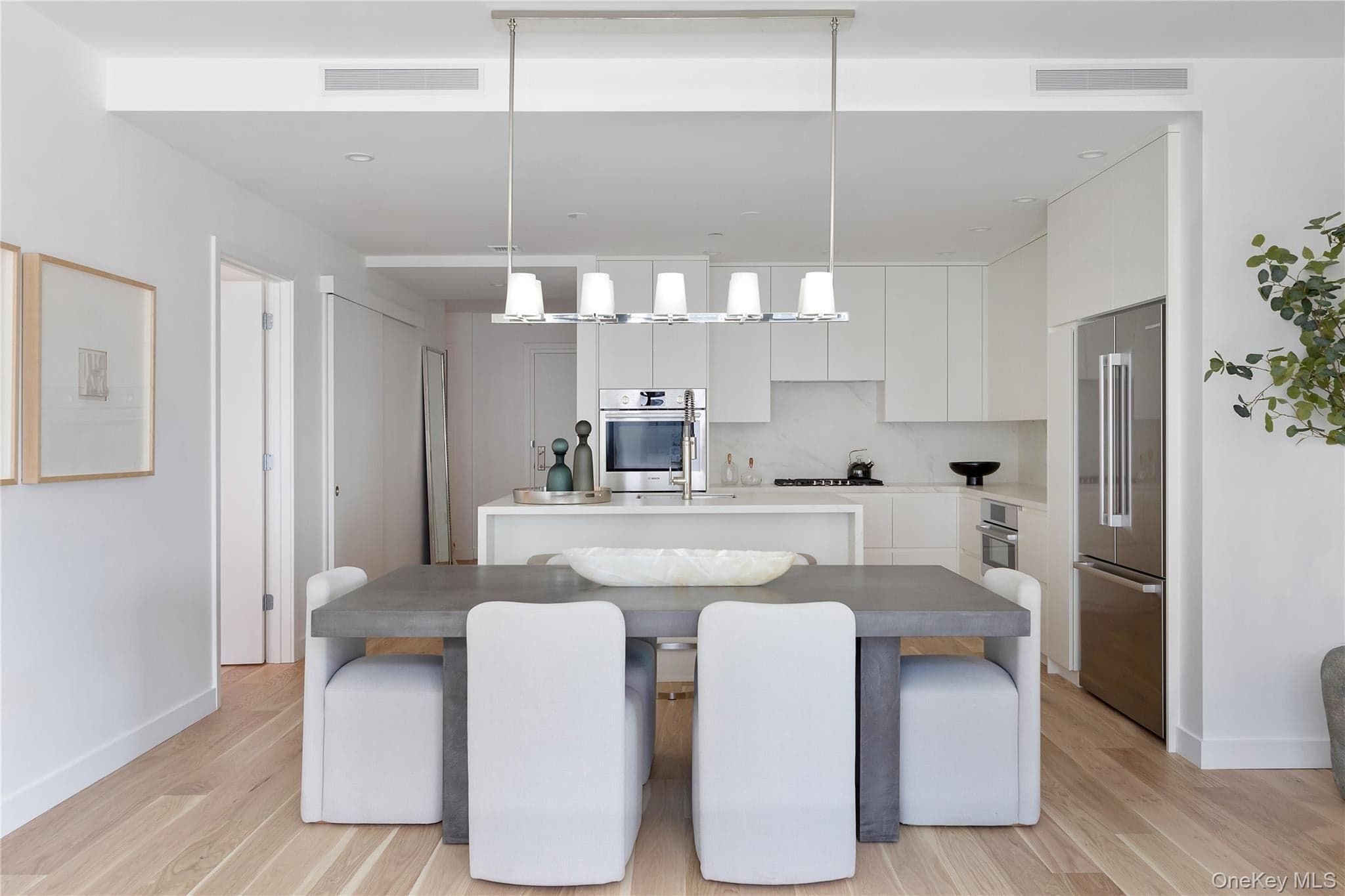 140 Boardwalk Unit: PH6 B thumbnail 4