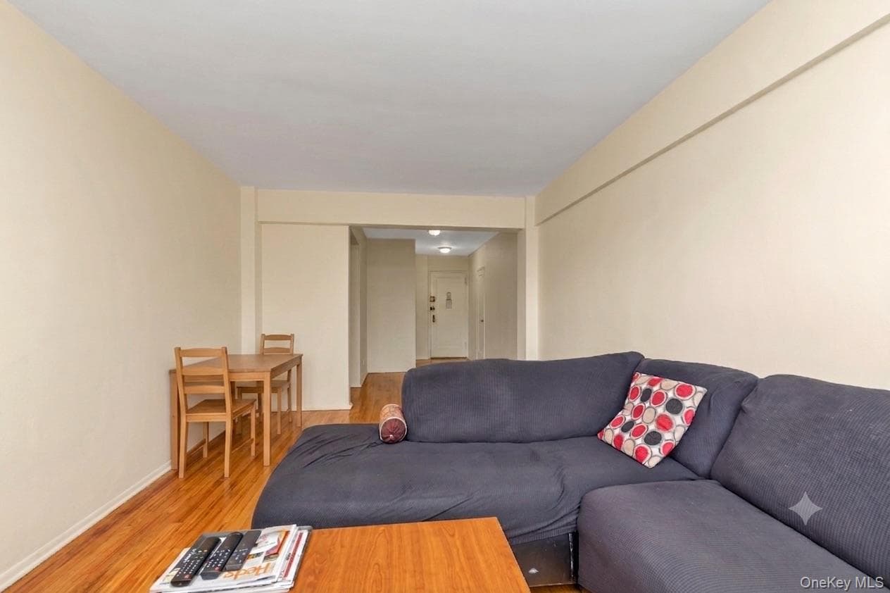 141-16 25th Road Unit: 2C thumbnail 3