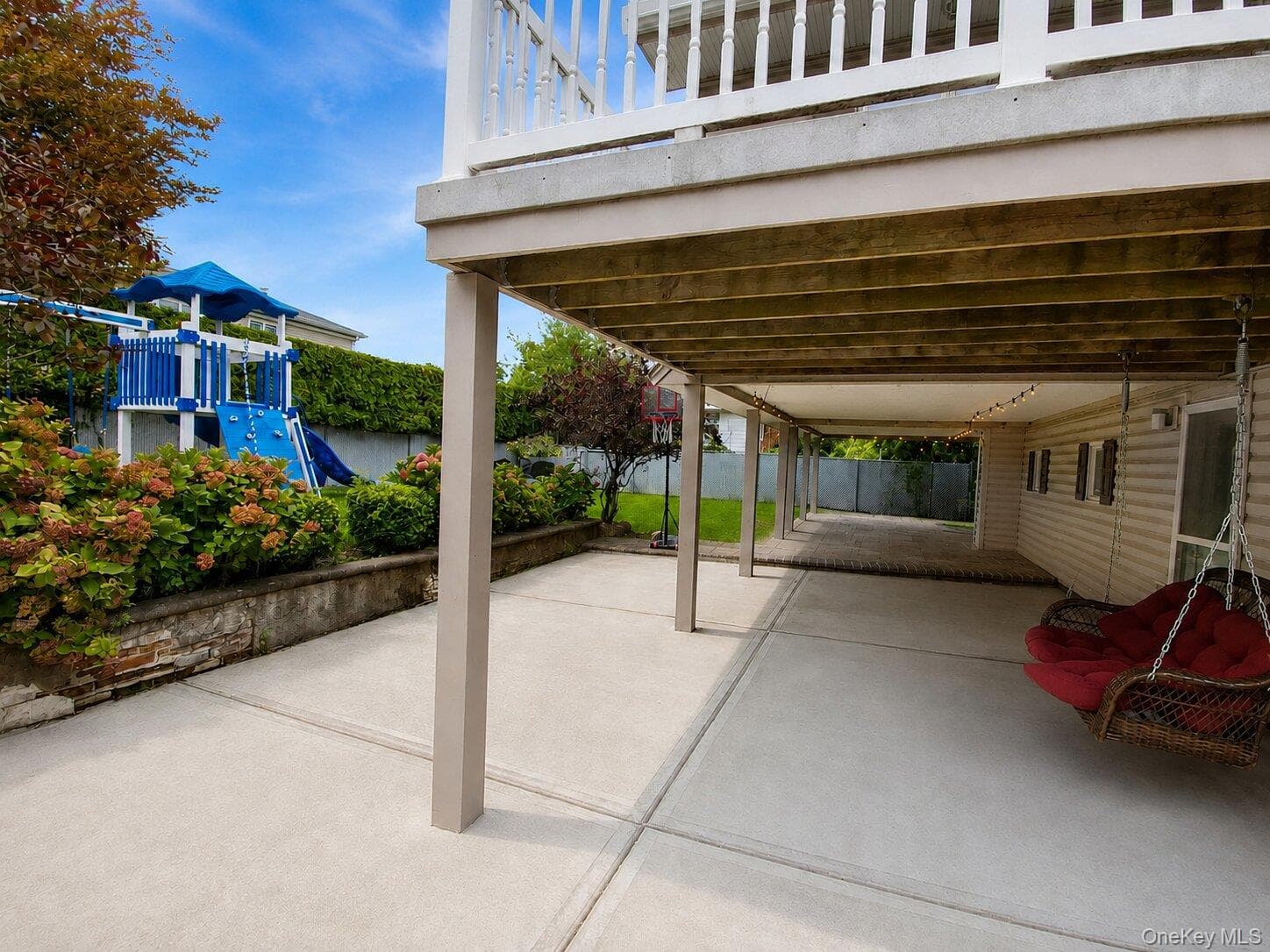 586 Harless Place thumbnail 32