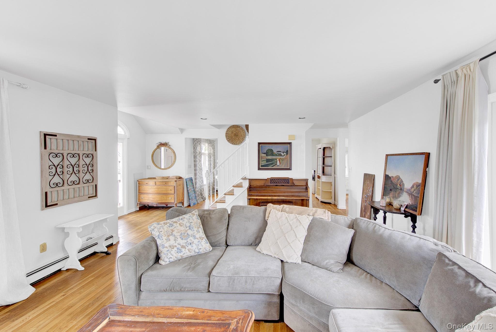 63 Cedarhurst Avenue thumbnail 5