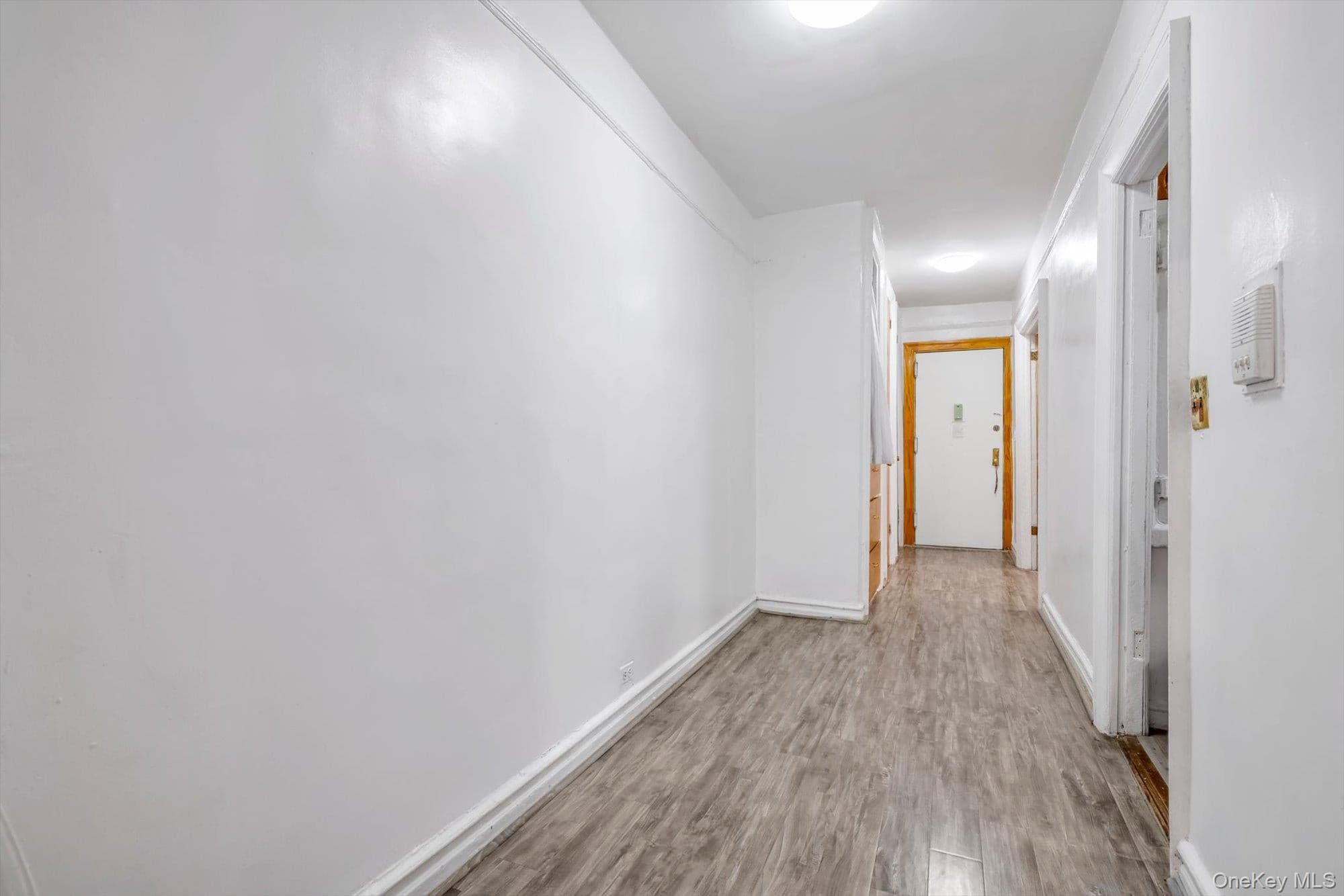 1711 Davidson Avenue Unit: 1N thumbnail 2