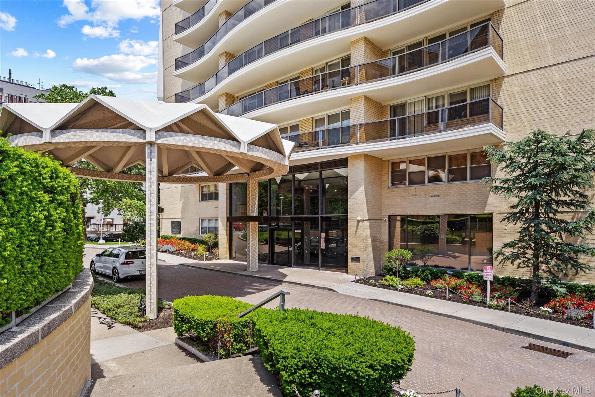 102-10 66th Road Unit: 12A thumbnail 2