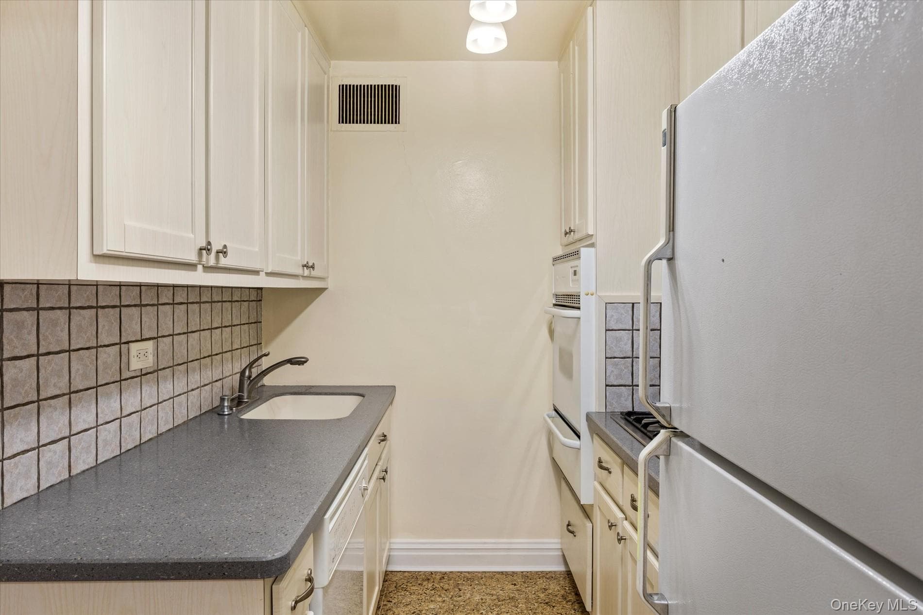 102-10 66th Road Unit: 12A thumbnail 12
