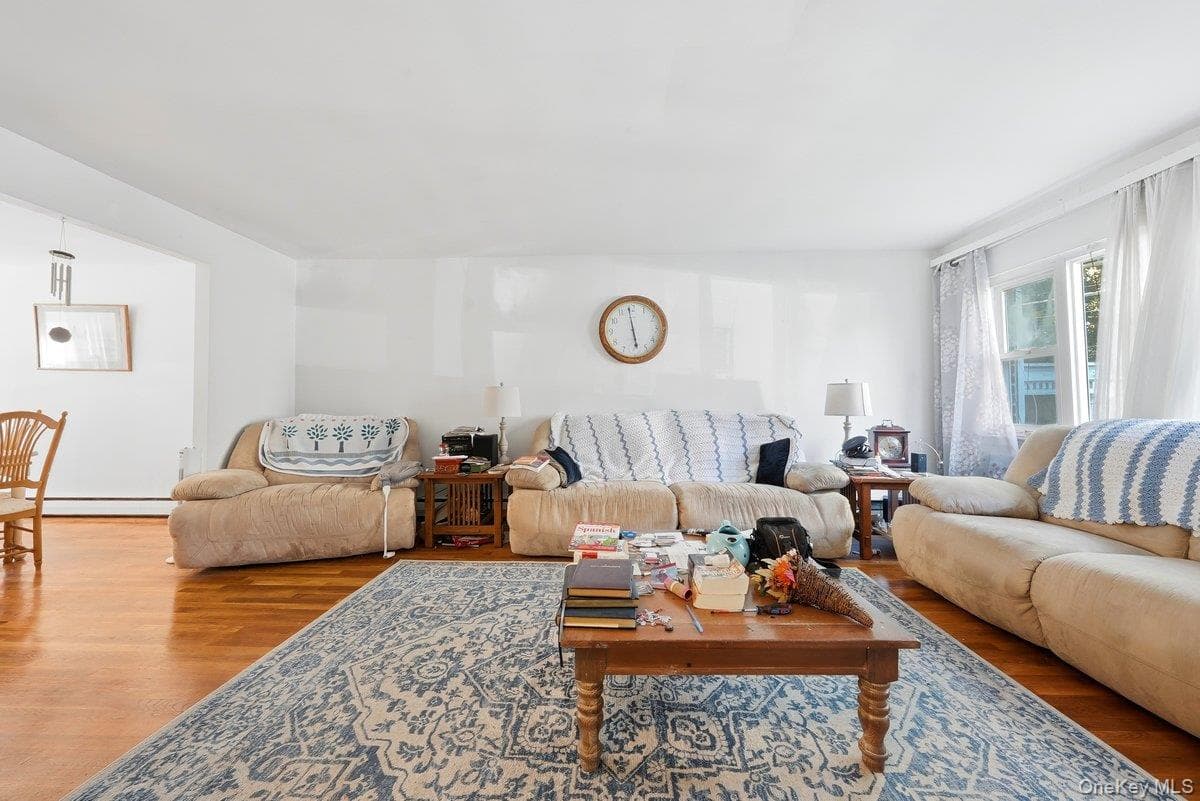 6121 Huxley Avenue thumbnail 11