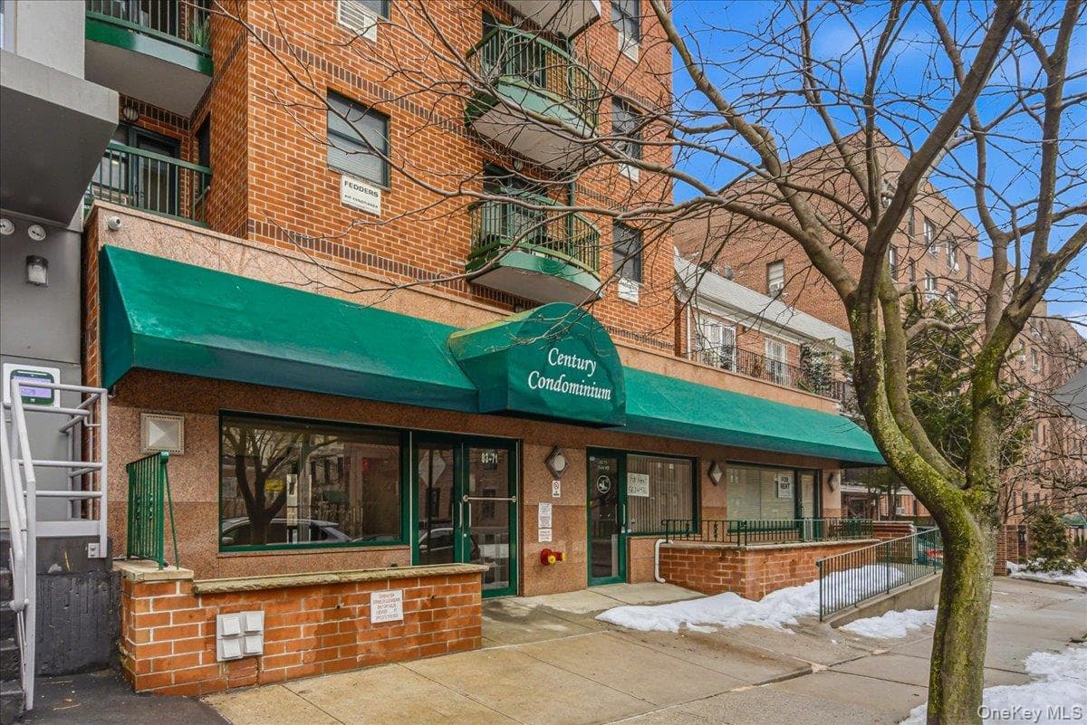 83-71 116th Street Unit: 4B, Kew Gardens