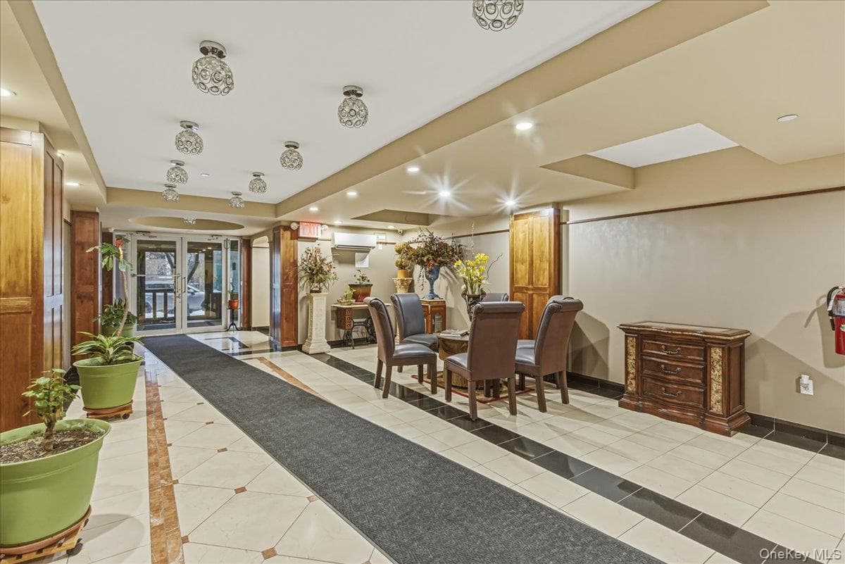 83-71 116th Street Unit: 4B thumbnail 19
