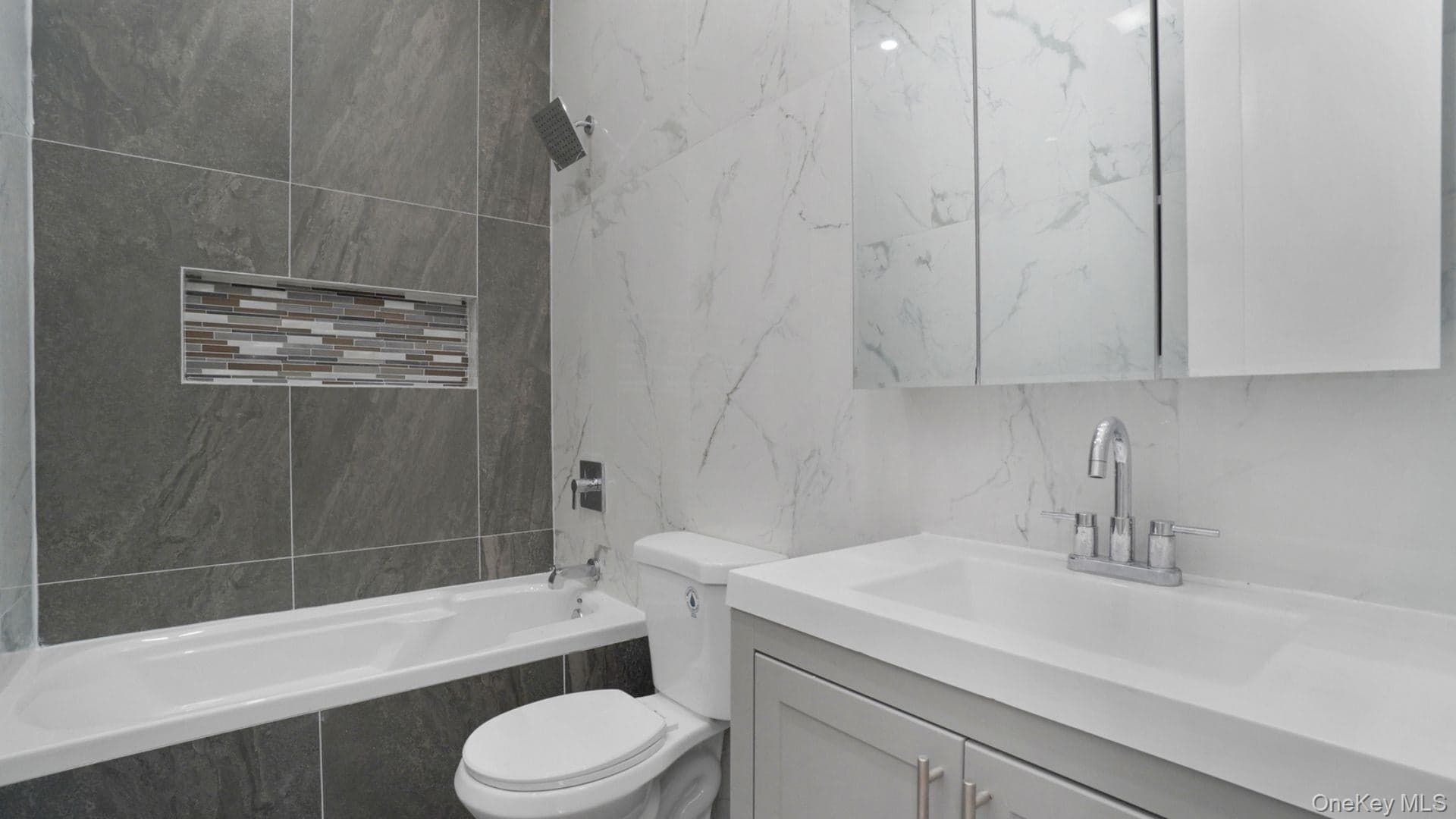 506 E 183rd Street thumbnail 22