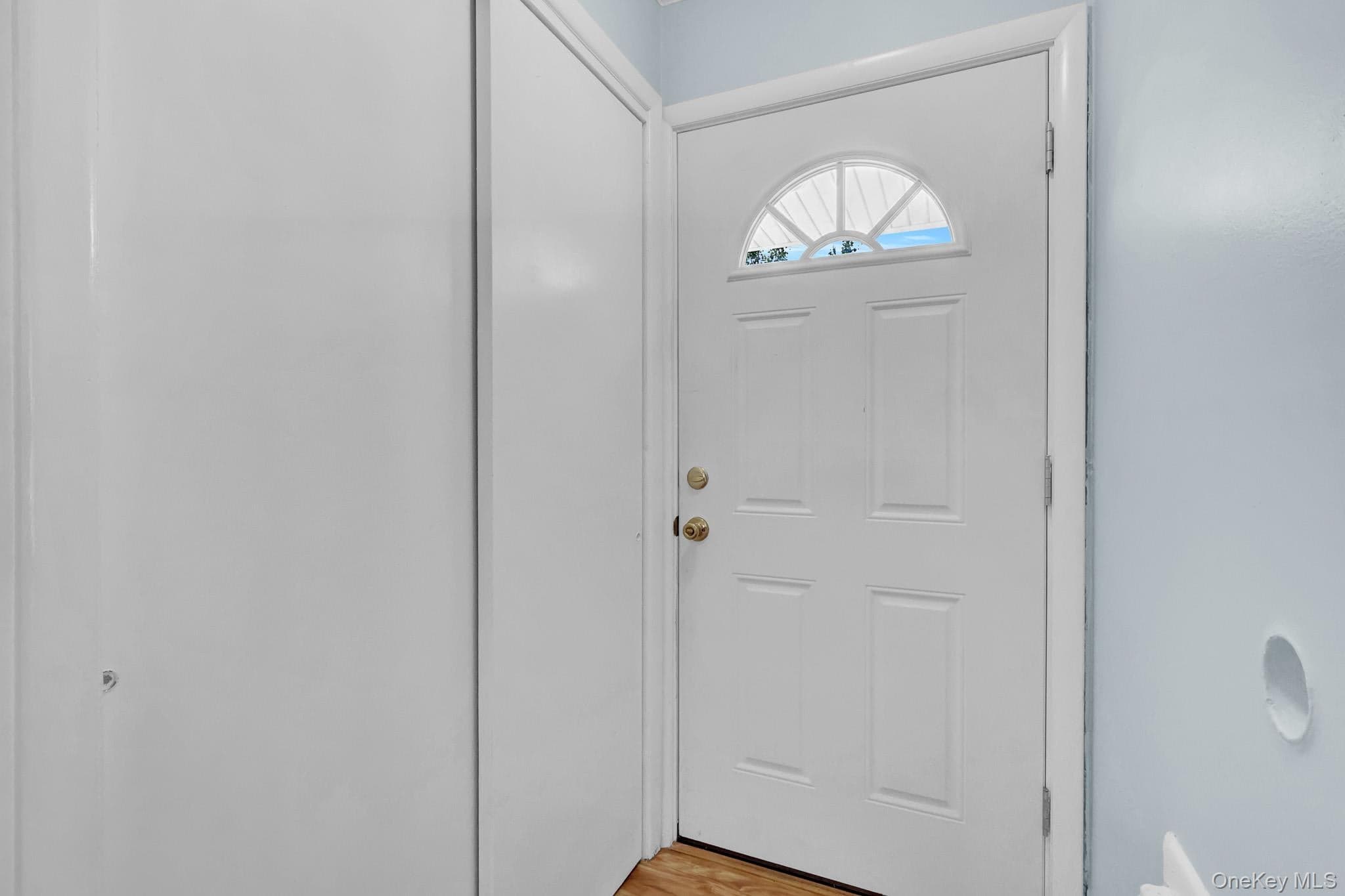 335 E State Street thumbnail 5