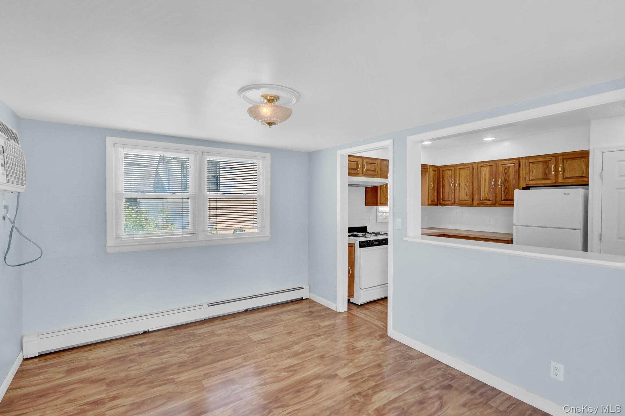 335 E State Street thumbnail 11
