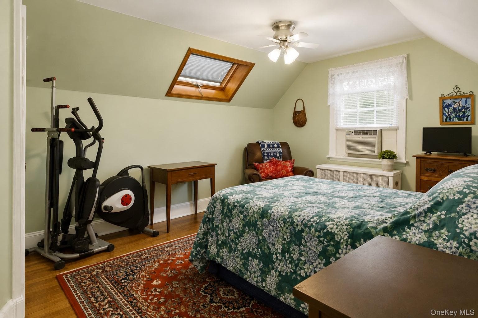 80 Dobson Avenue thumbnail 16