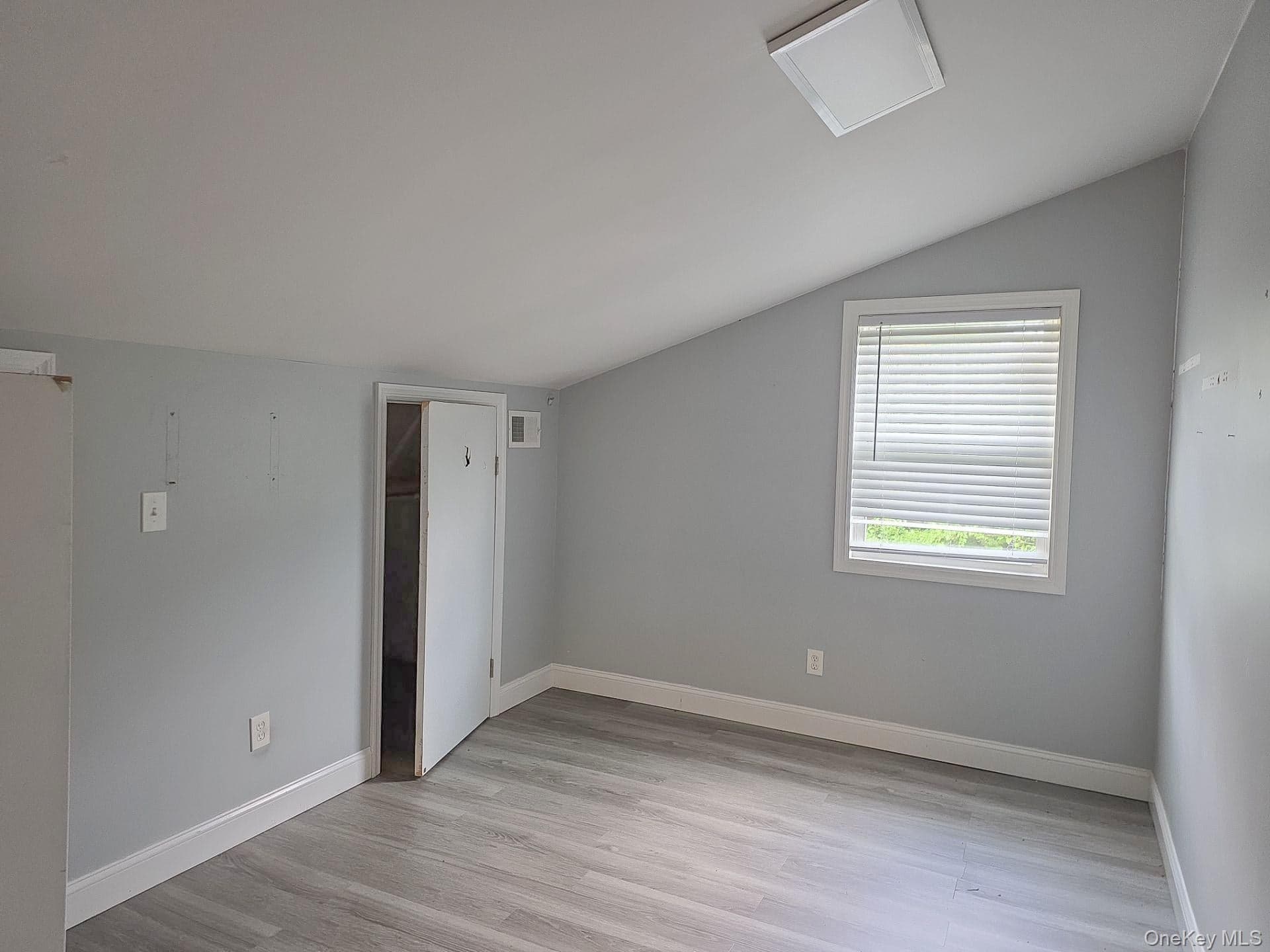 54 Oneill Avenue thumbnail 12