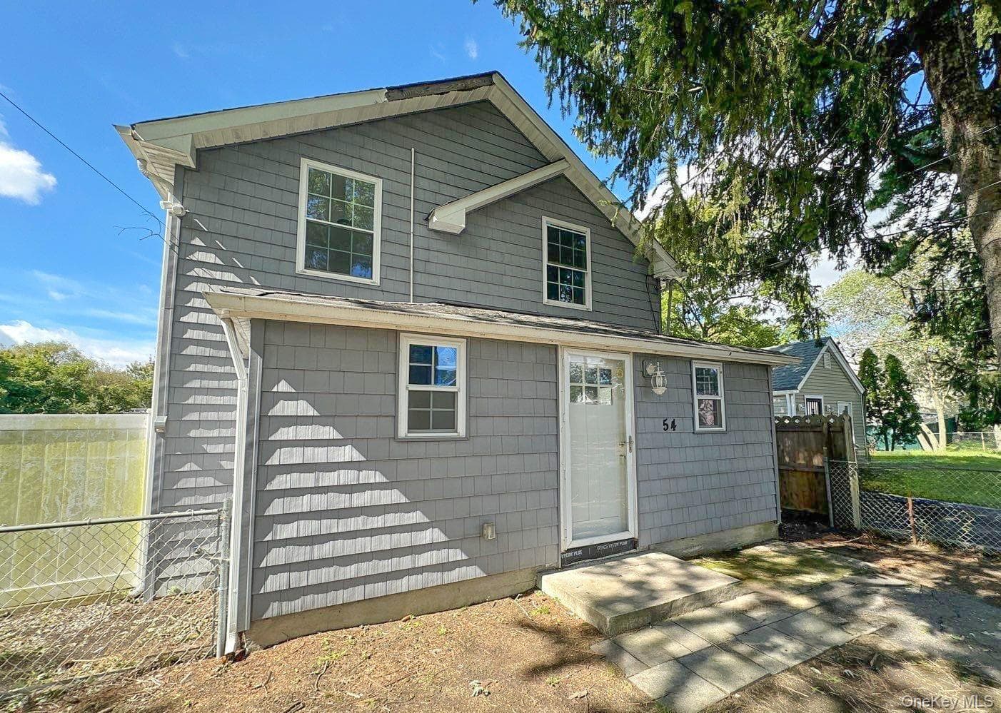 54 Oneill Avenue thumbnail 4