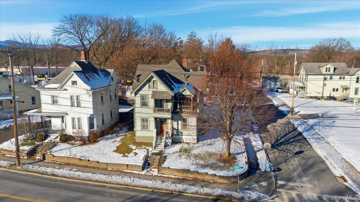 97 Maple Avenue thumbnail 33