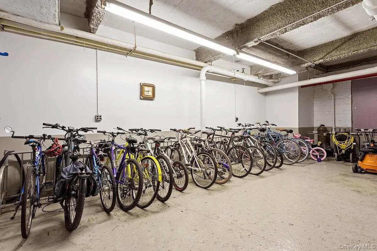 35-20 Leverich Street Unit: C344 thumbnail 25