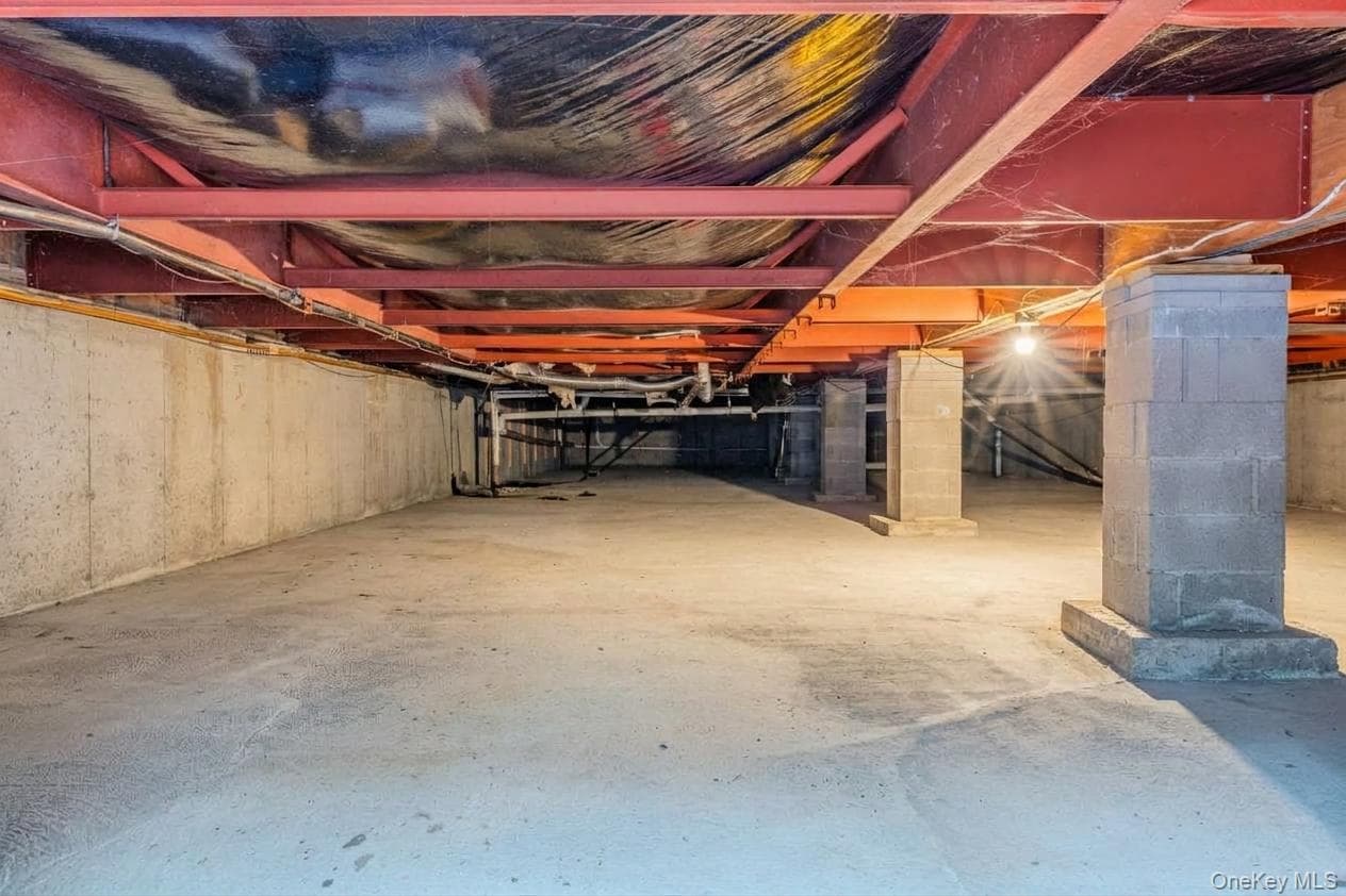 1661 Old Country Road Unit: 560 thumbnail 38