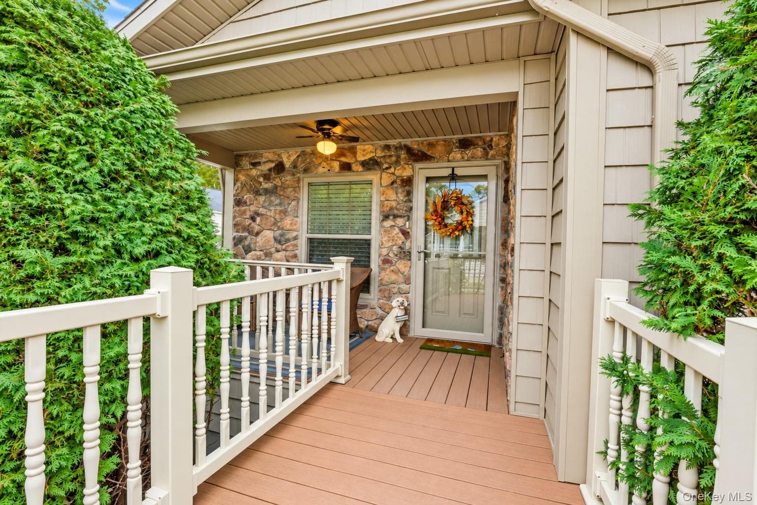 1661 Old Country Road Unit: 560 thumbnail 3
