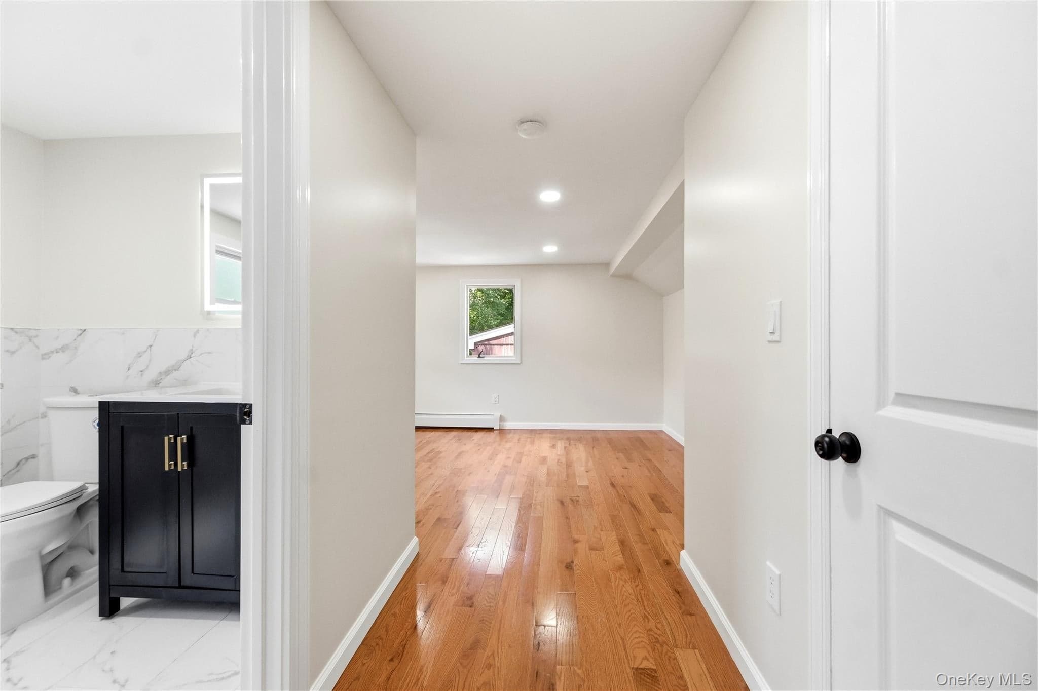 930 Park Drive thumbnail 24