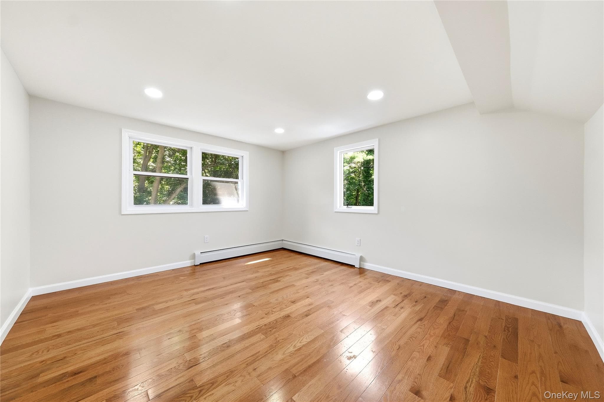 930 Park Drive thumbnail 25