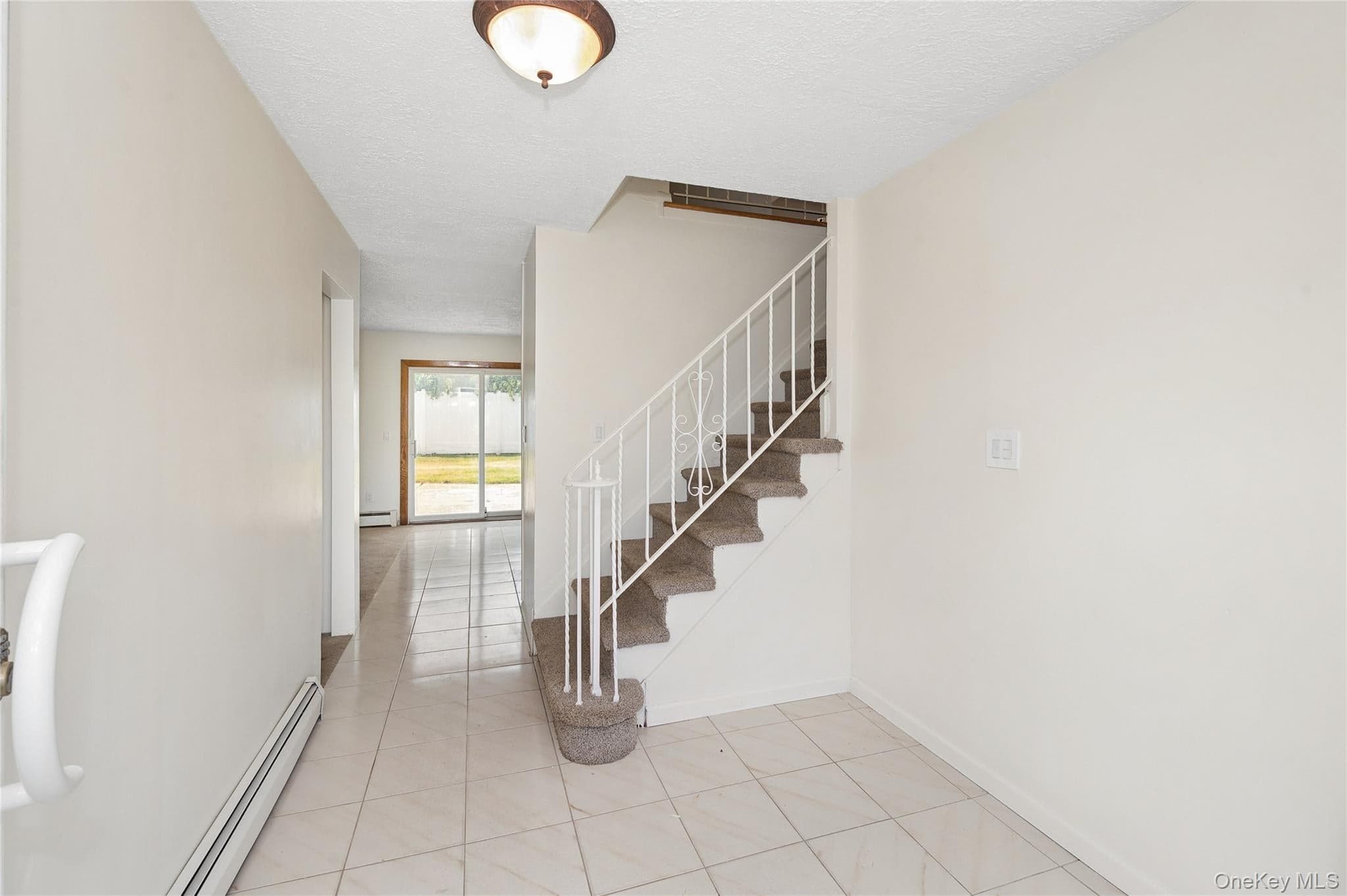 2625 Riverside Drive thumbnail 4