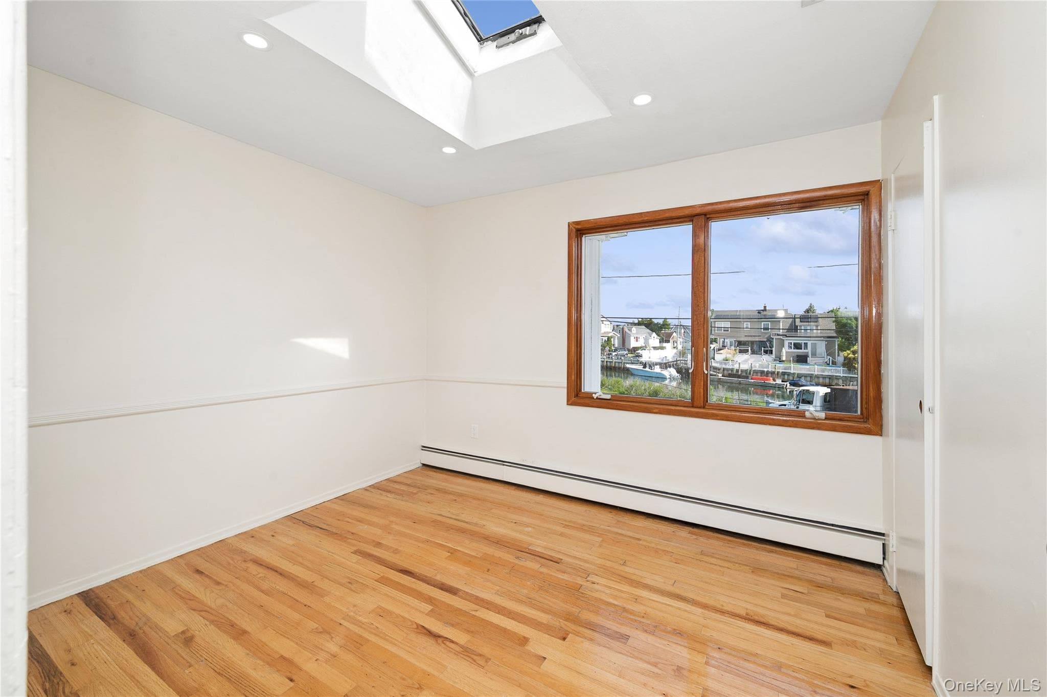 2625 Riverside Drive thumbnail 15