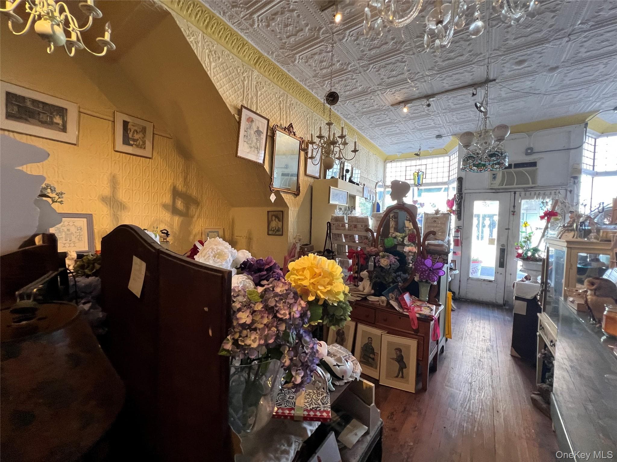 302 Main Street thumbnail 7