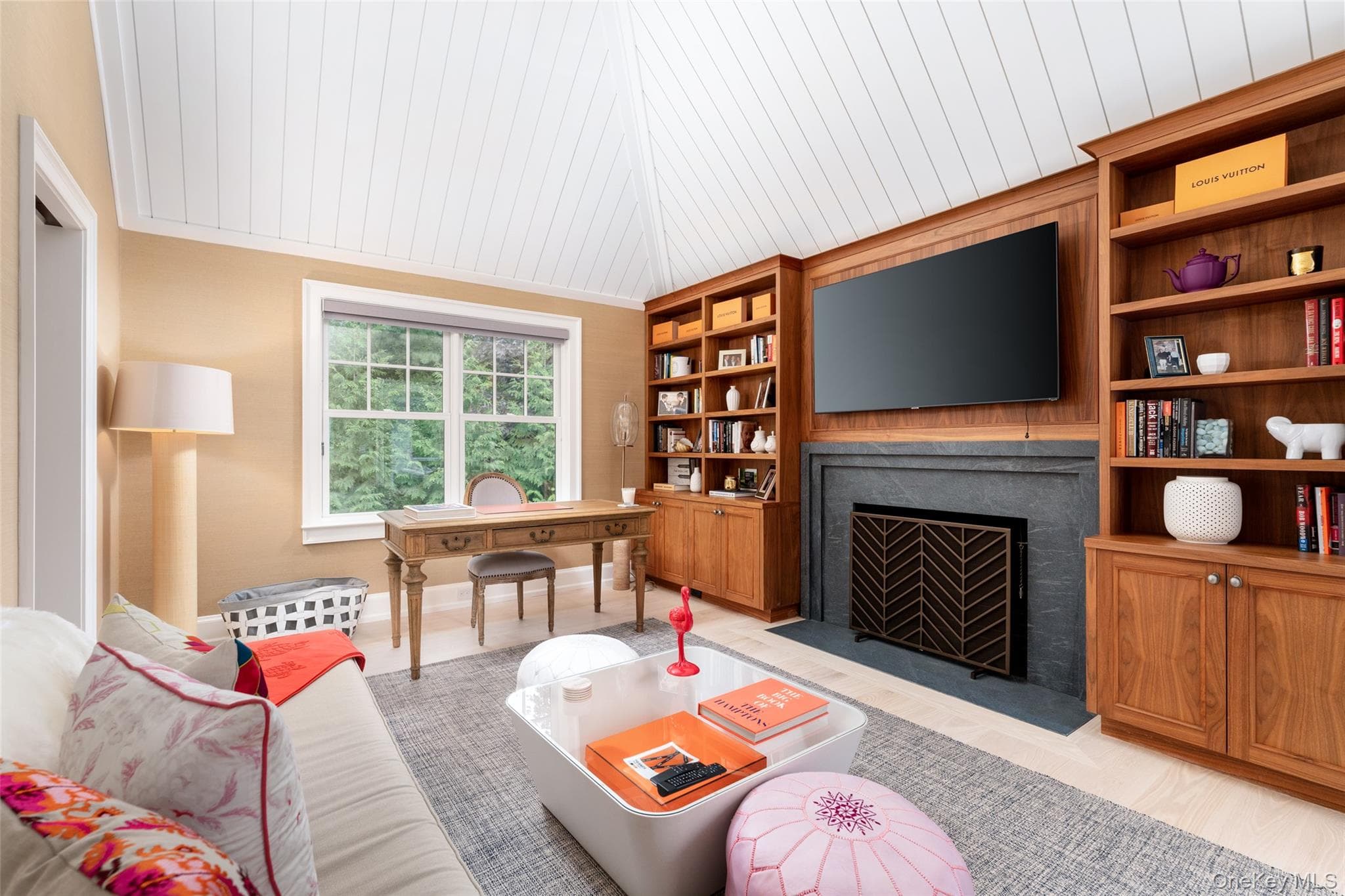 65 Middle Pond Road thumbnail 22