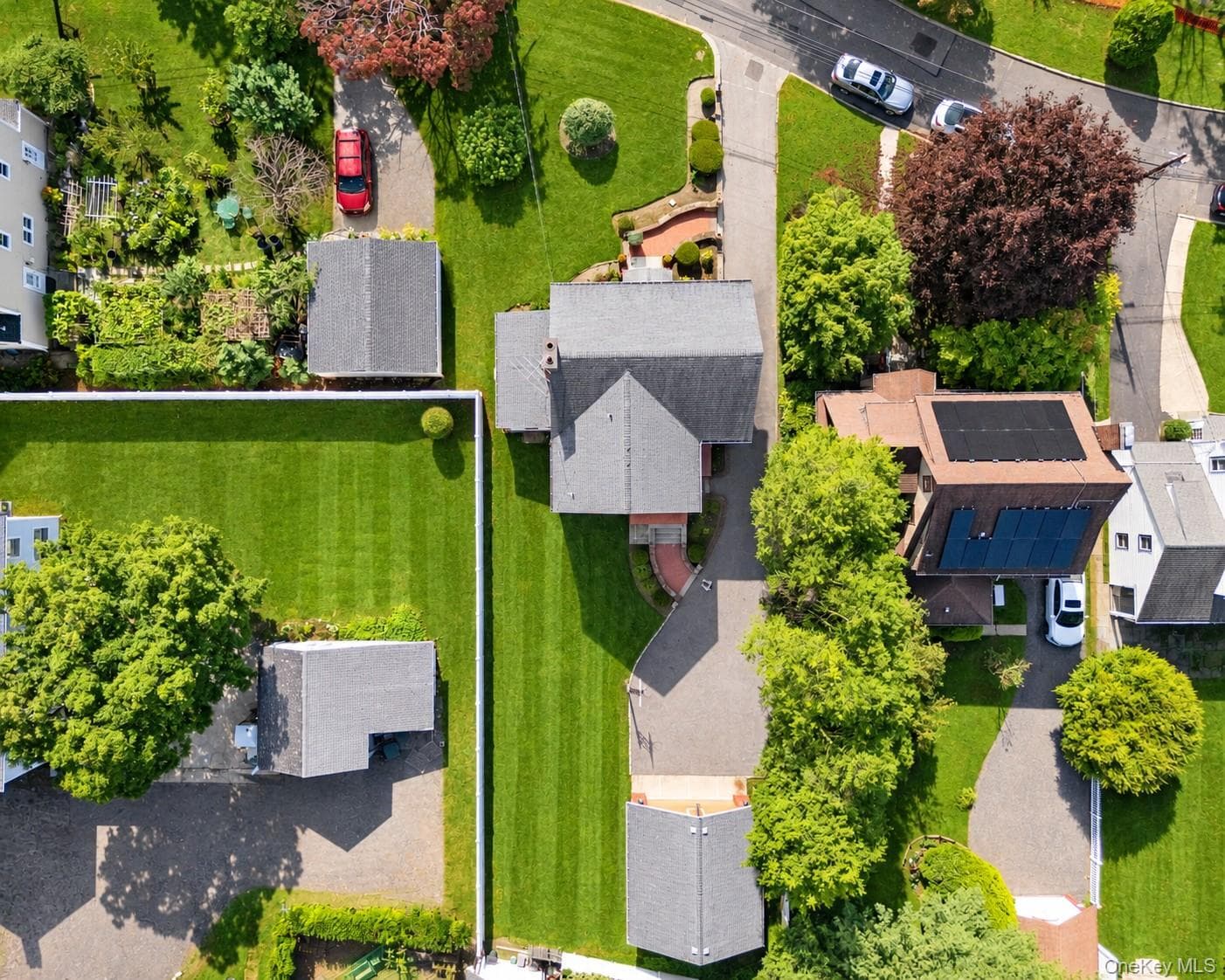 84 Davenport Avenue thumbnail 3