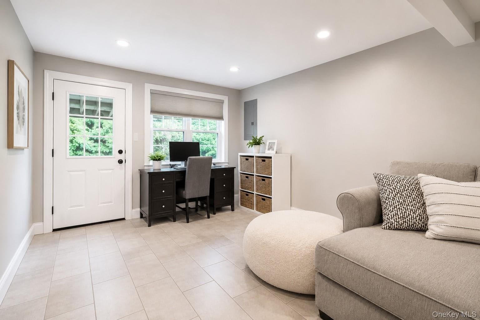 63 Dixon Road thumbnail 17