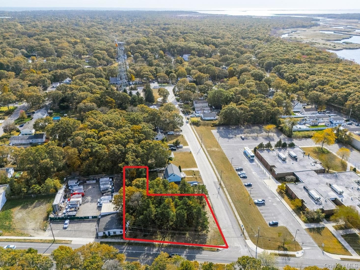 574 Montauk Highway thumbnail 4
