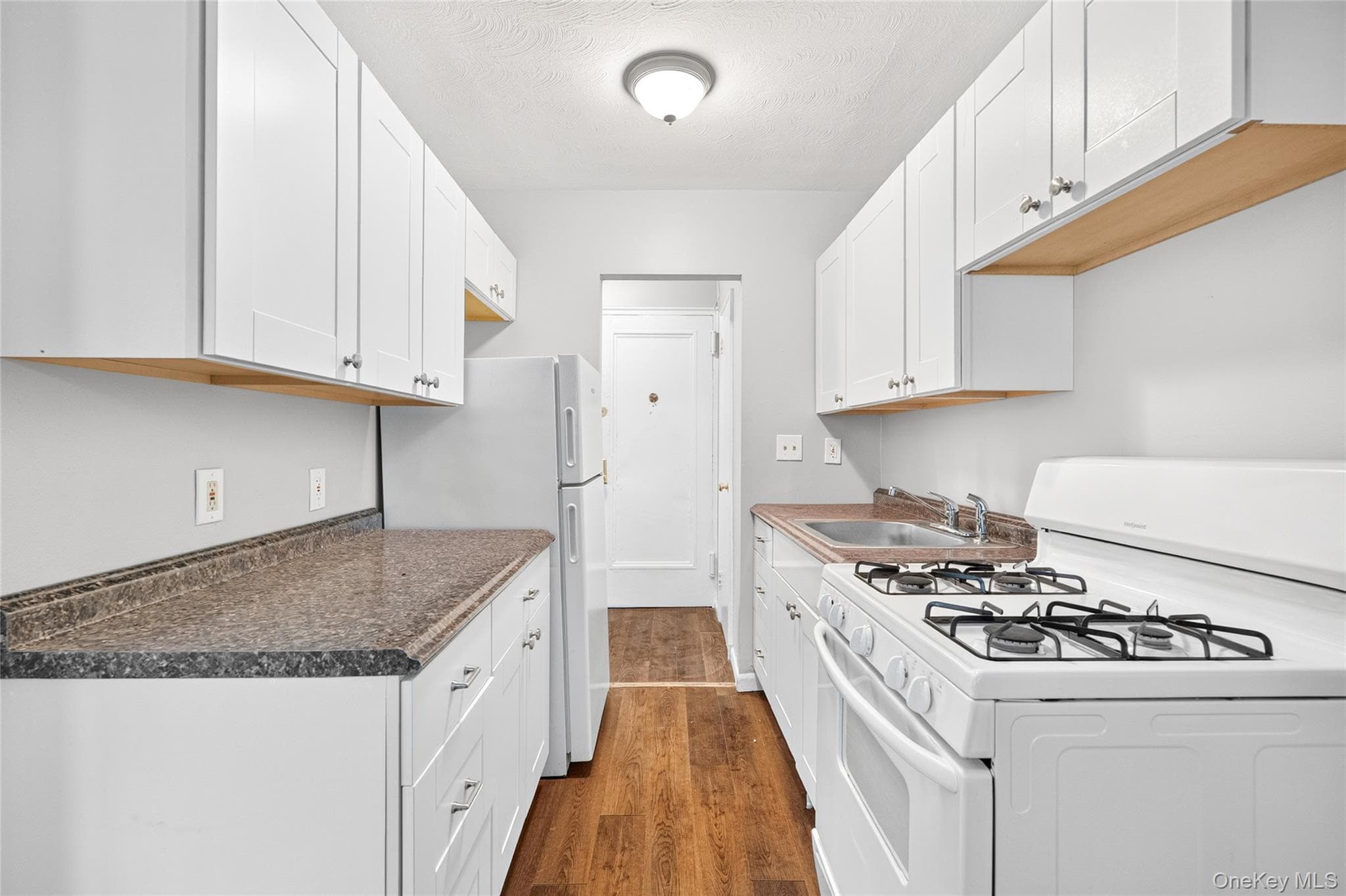 205 West Post Road Unit: 1N thumbnail 18