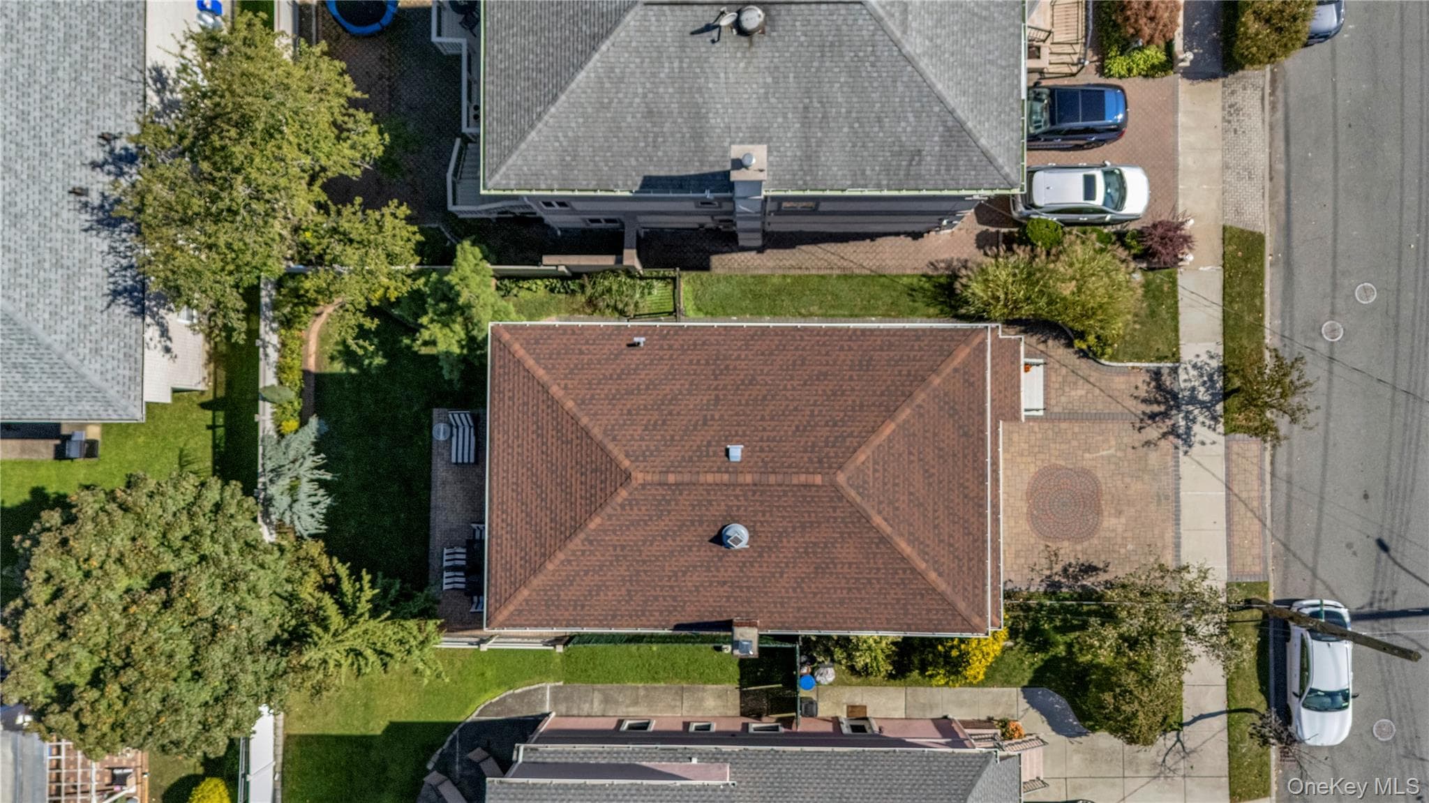 141-79 11th Avenue thumbnail 24