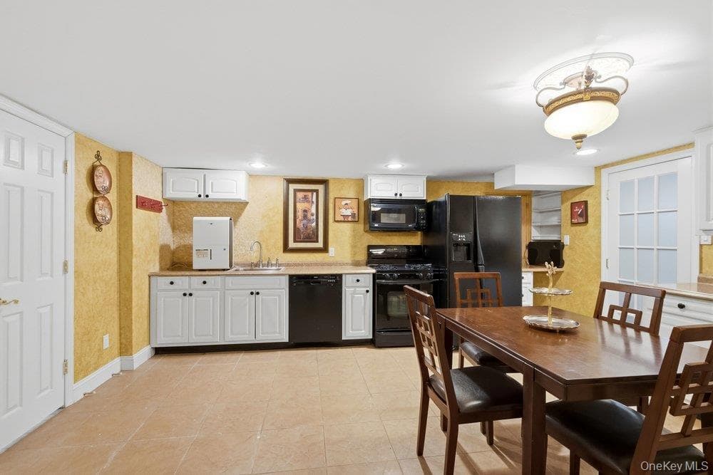 25 Beaumont Drive thumbnail 35