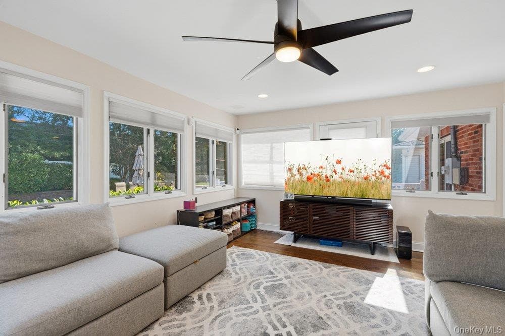25 Beaumont Drive thumbnail 20