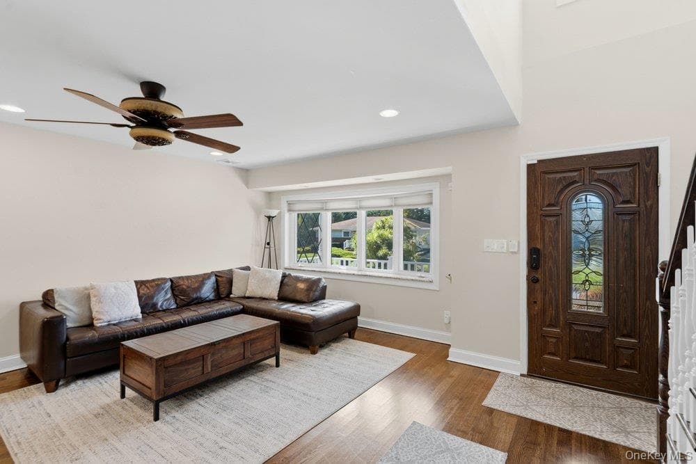 25 Beaumont Drive thumbnail 8