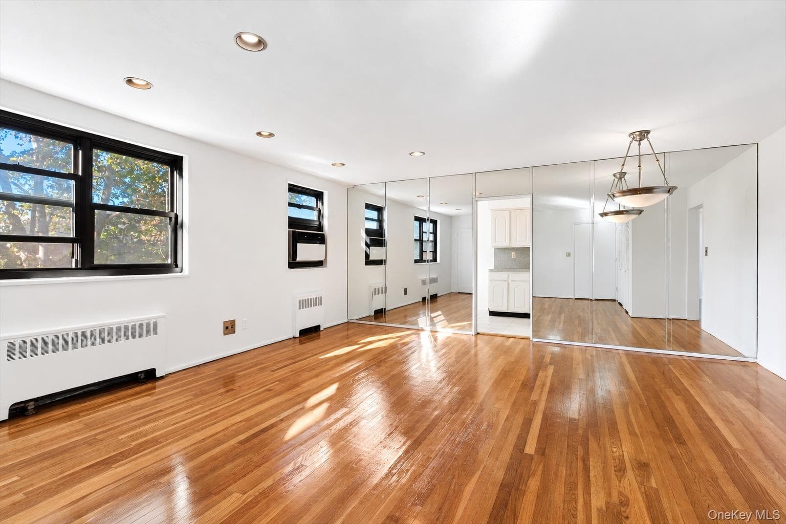 15-35 160 Street Unit: 6-160 thumbnail 2