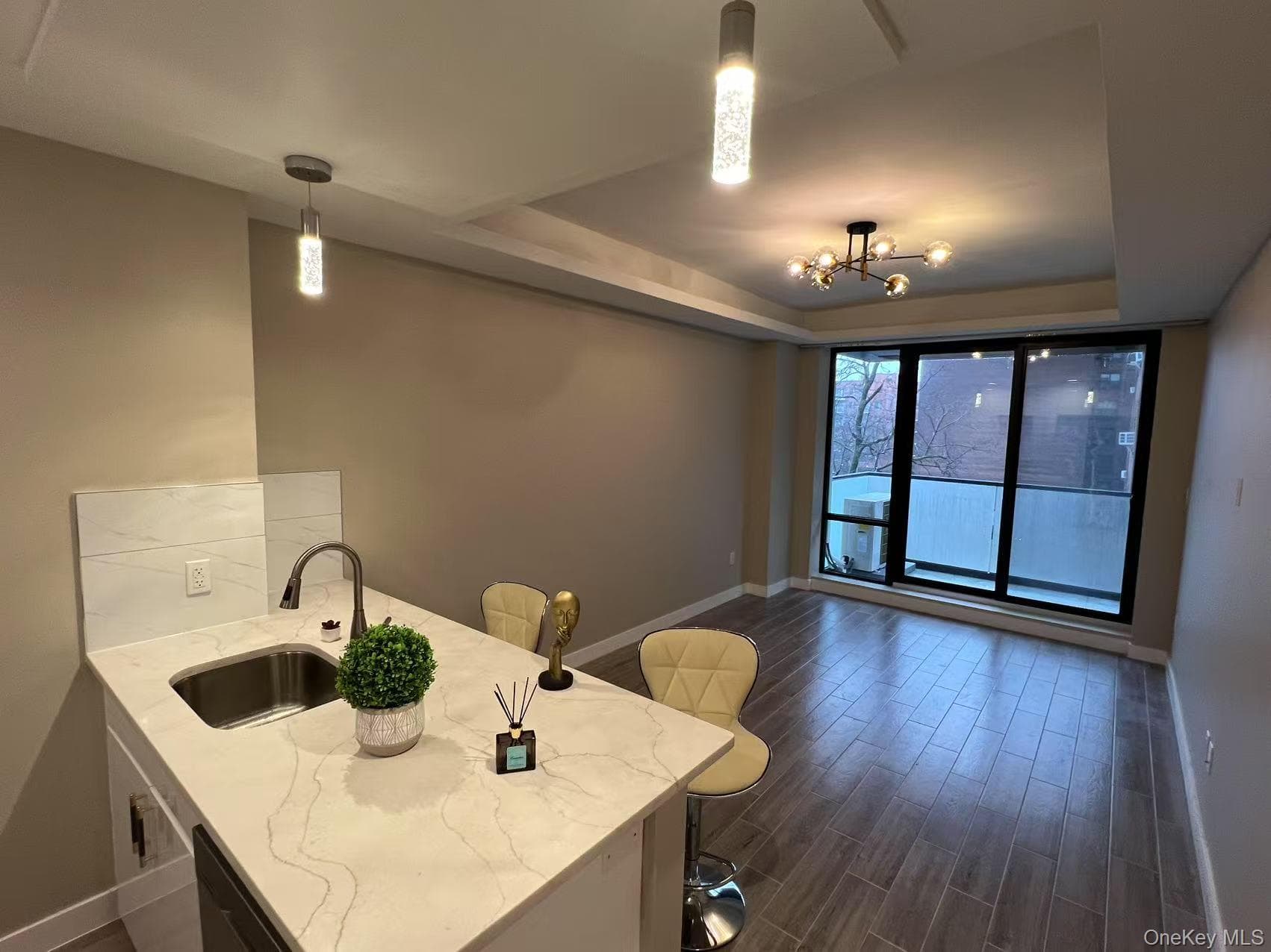 4218 147th Street Unit: 2A thumbnail 3
