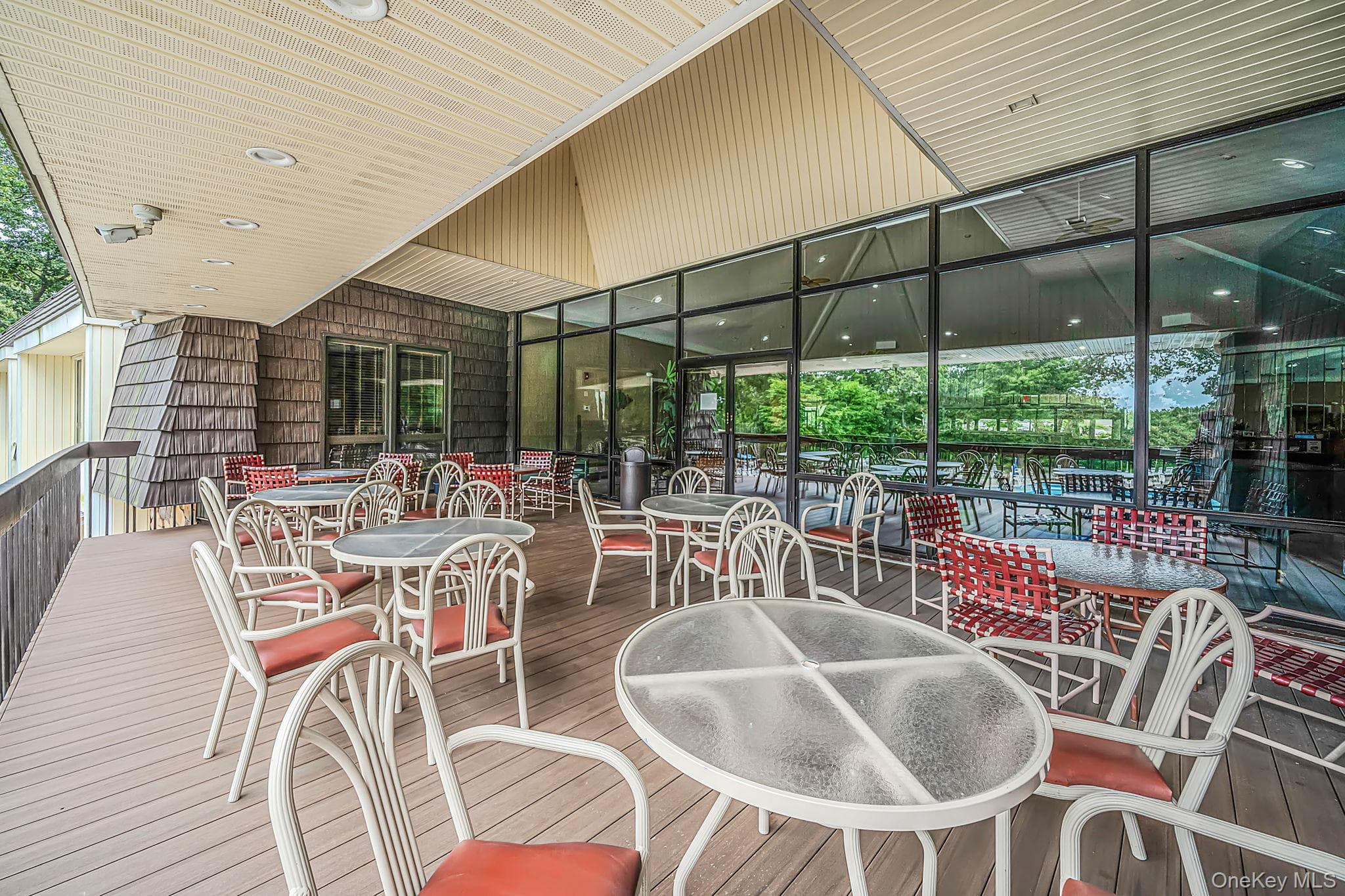 415 Clubhouse Court Unit: 51 thumbnail 24