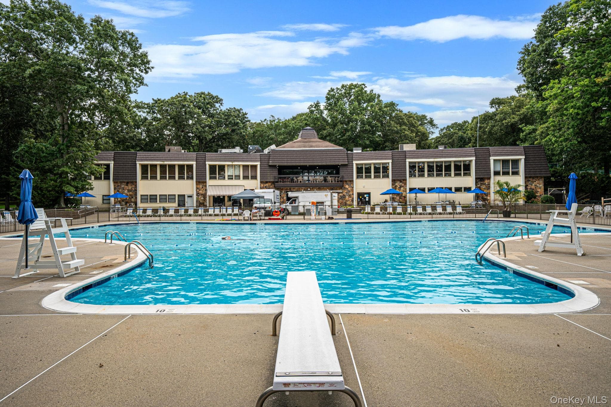 415 Clubhouse Court Unit: 51 thumbnail 27