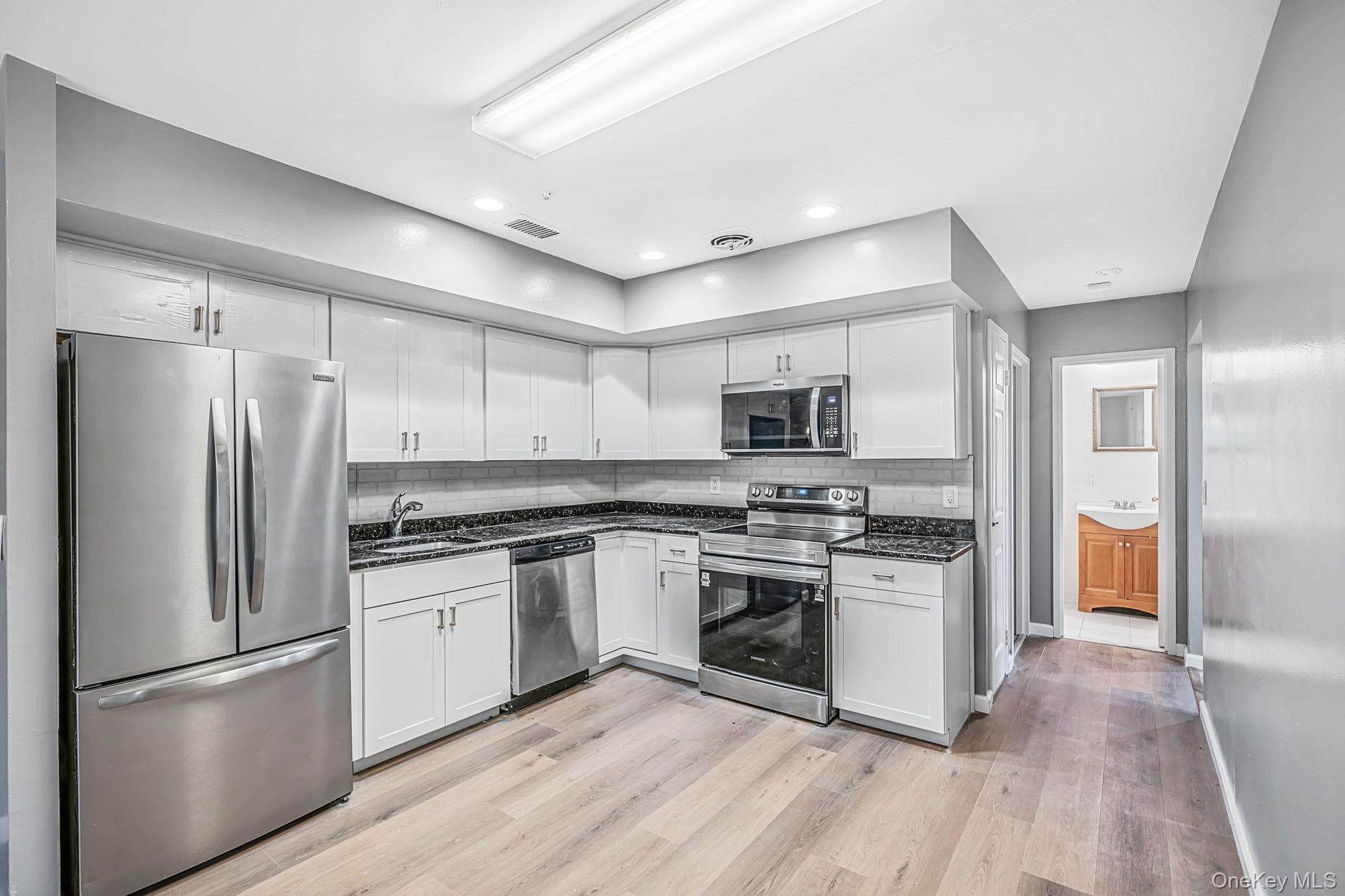 415 Clubhouse Court Unit: 51 thumbnail 11