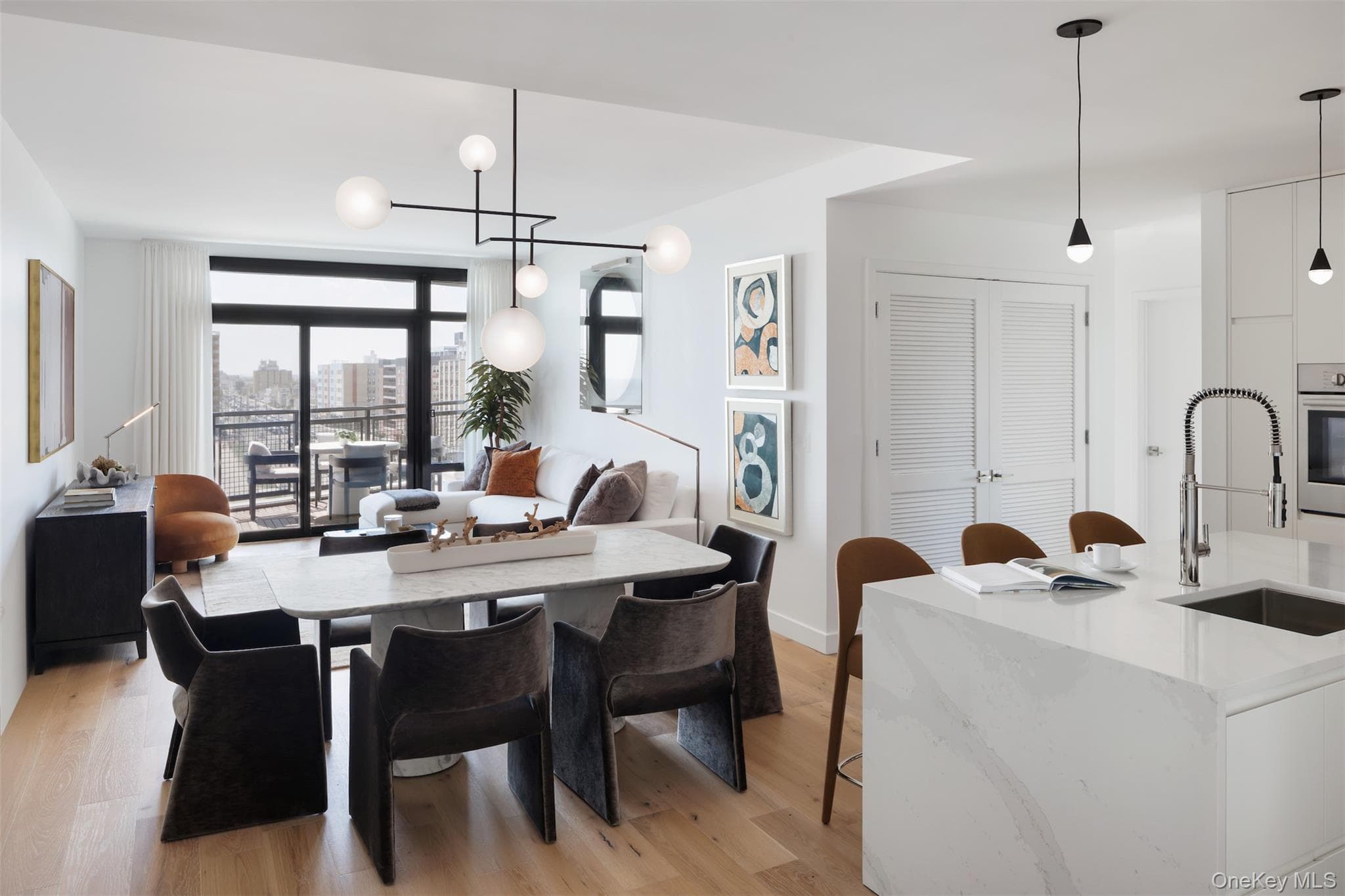 140 Boardwalk Unit: 1011B thumbnail 5