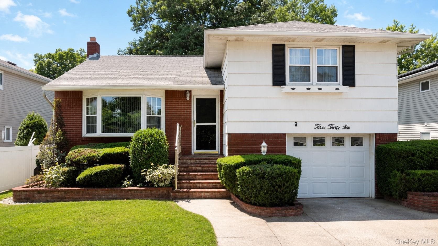 336 W Valley Stream Boulevard, Valley Stream