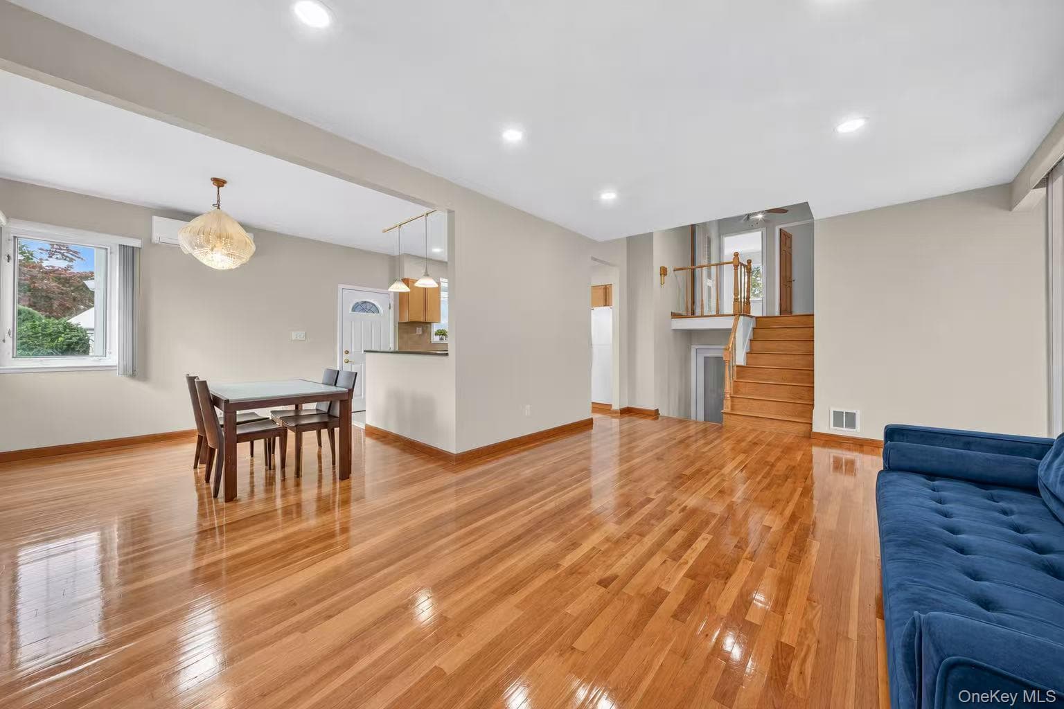 2843 Corporal Kennedy Street thumbnail 5