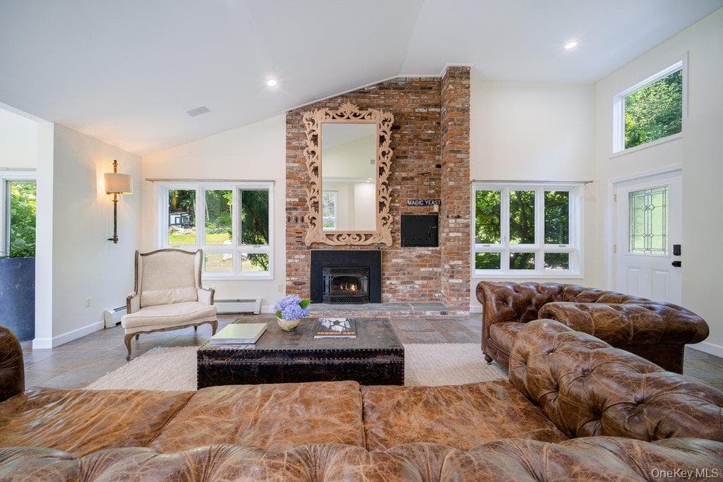 237 Mineral Springs Road thumbnail 10