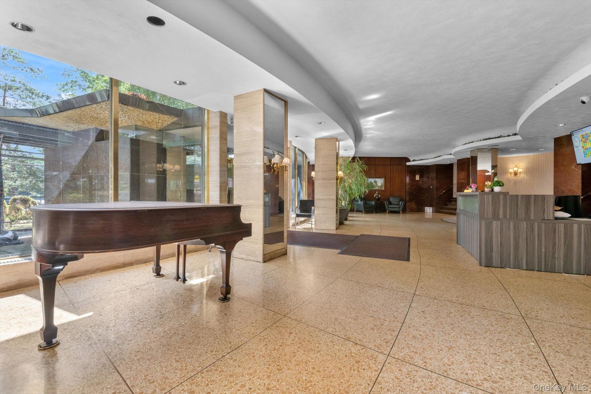 61-20 Grand Central Parkway Unit: A208 thumbnail 12
